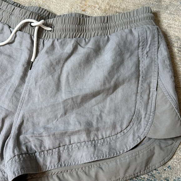 Athleta Bali Linen Shorts Gray sz. 16 EUC - Picture 3 of 8